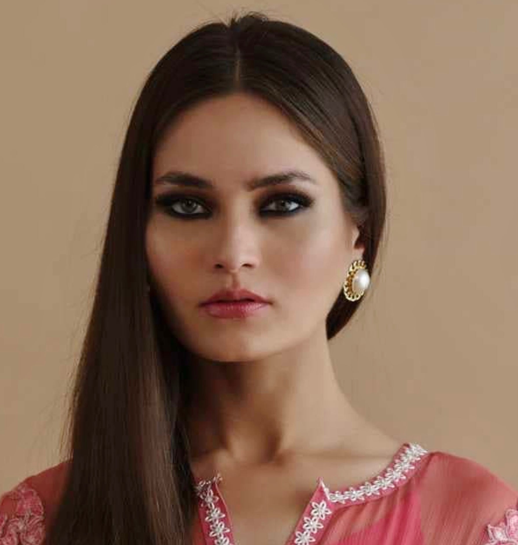 Lulu Links with white mabé pearls