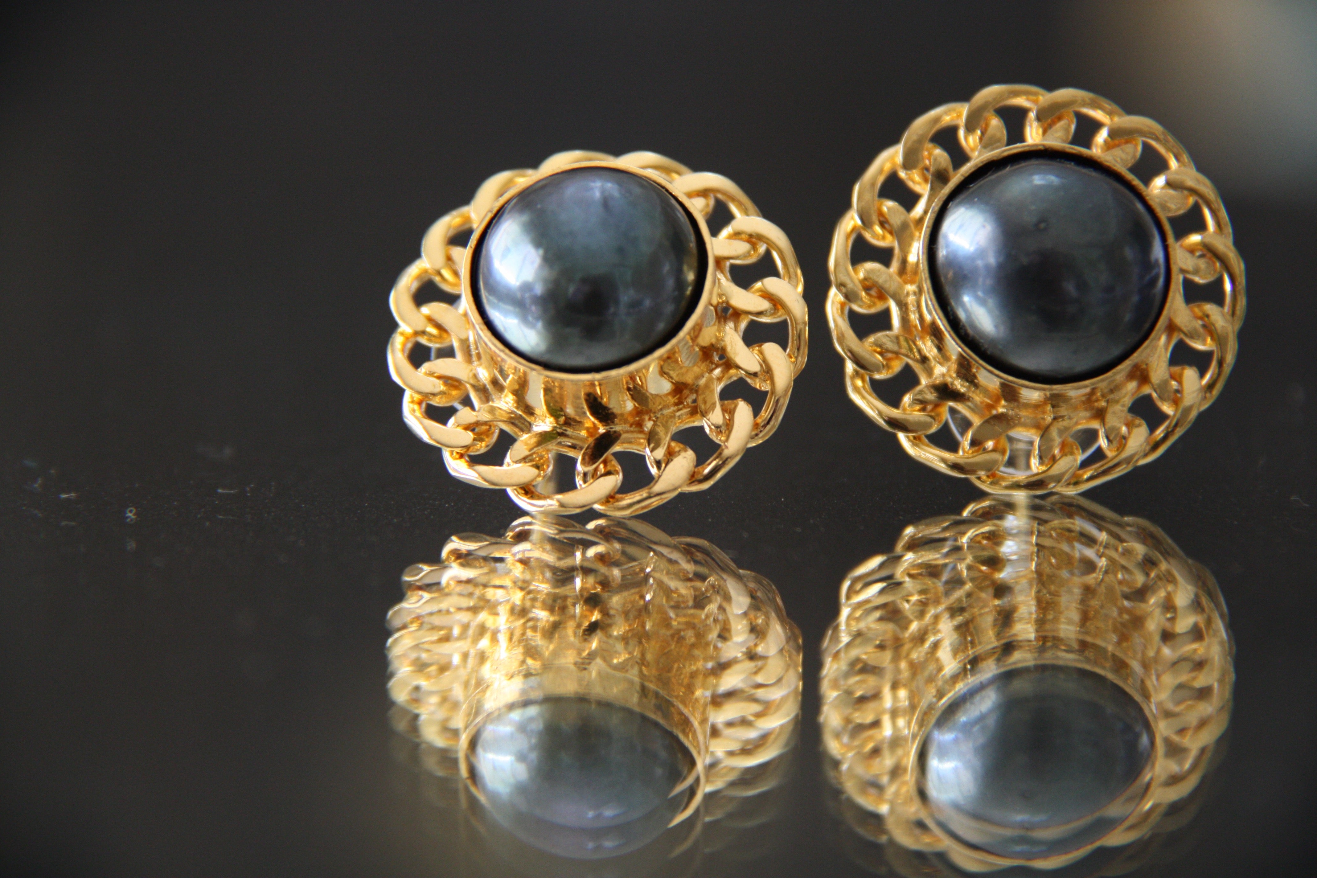 Lulu Links with natural gray pearls