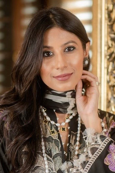 Sunflower Flip Earrings in White & Black