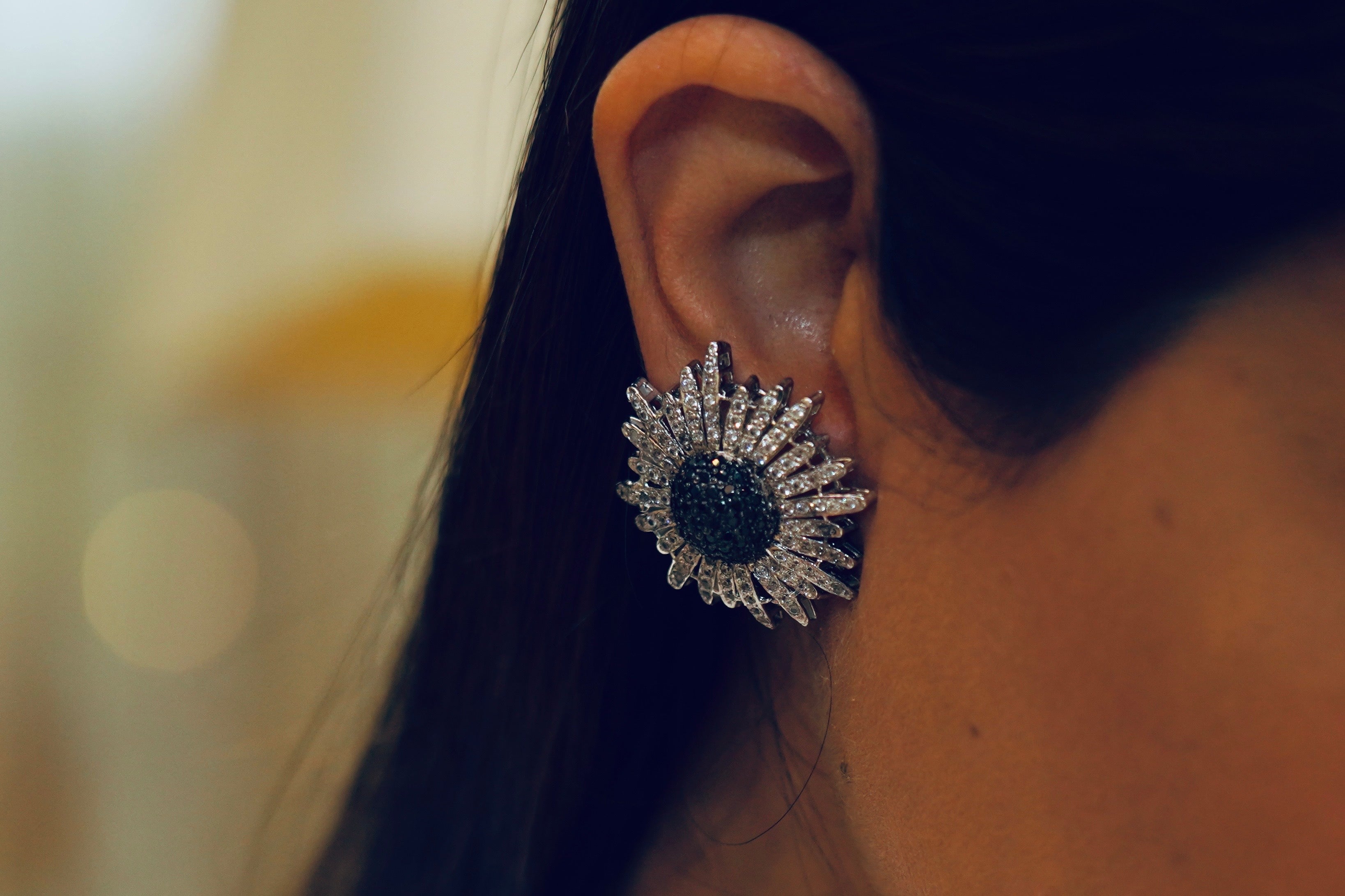 Sunflower Flip Earrings in White & Black