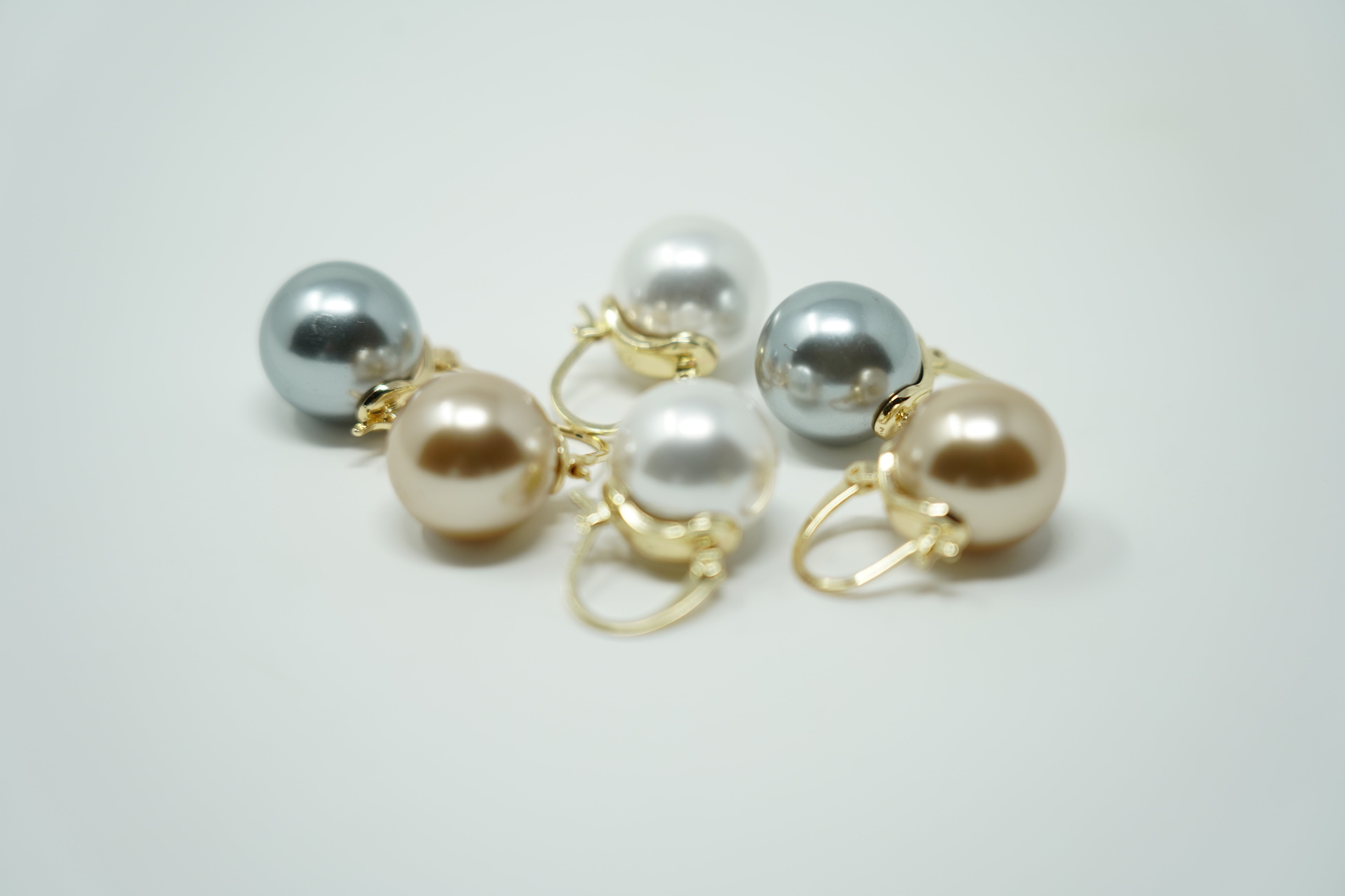 White Pearl Drops