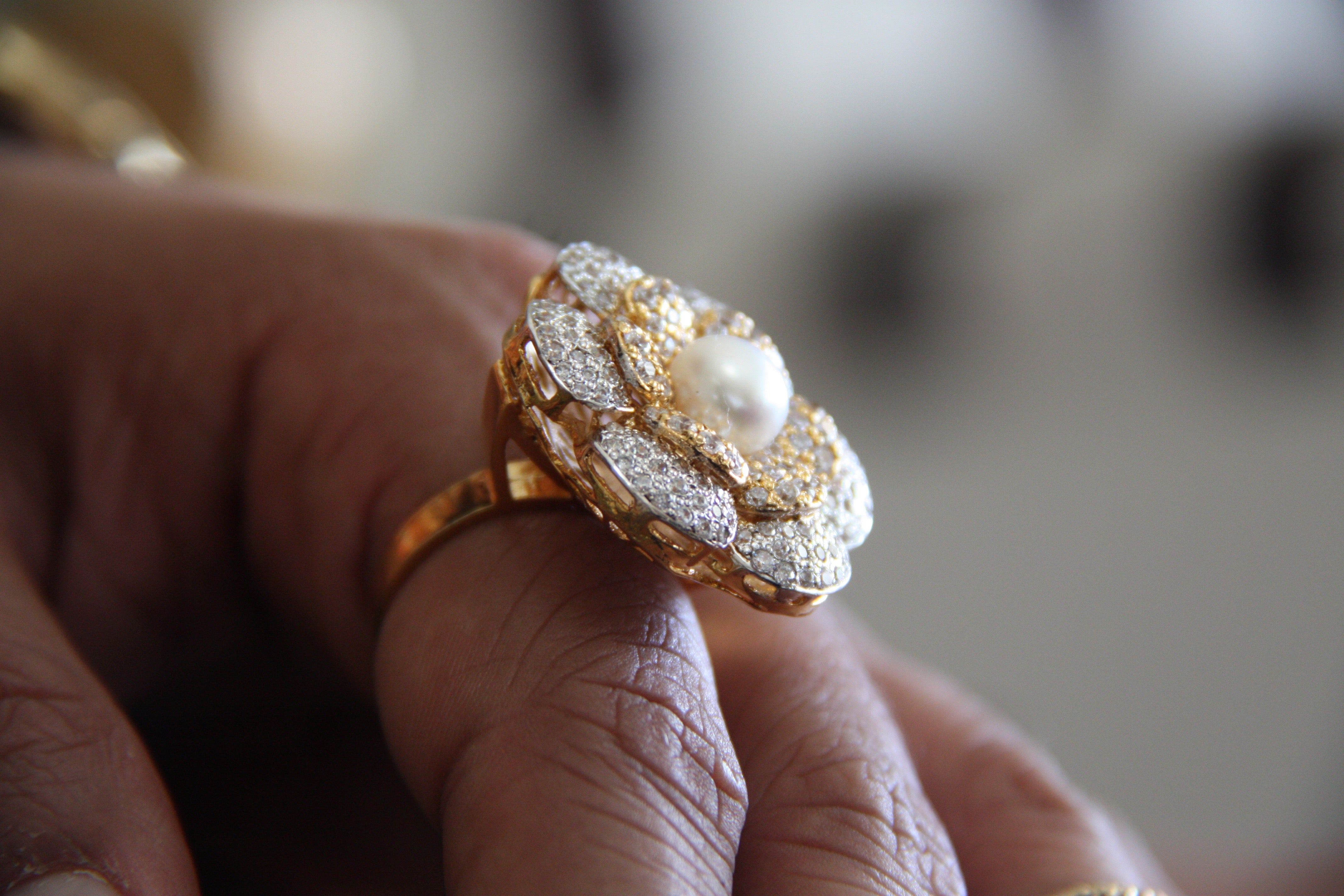 Royal Alkamila Ring