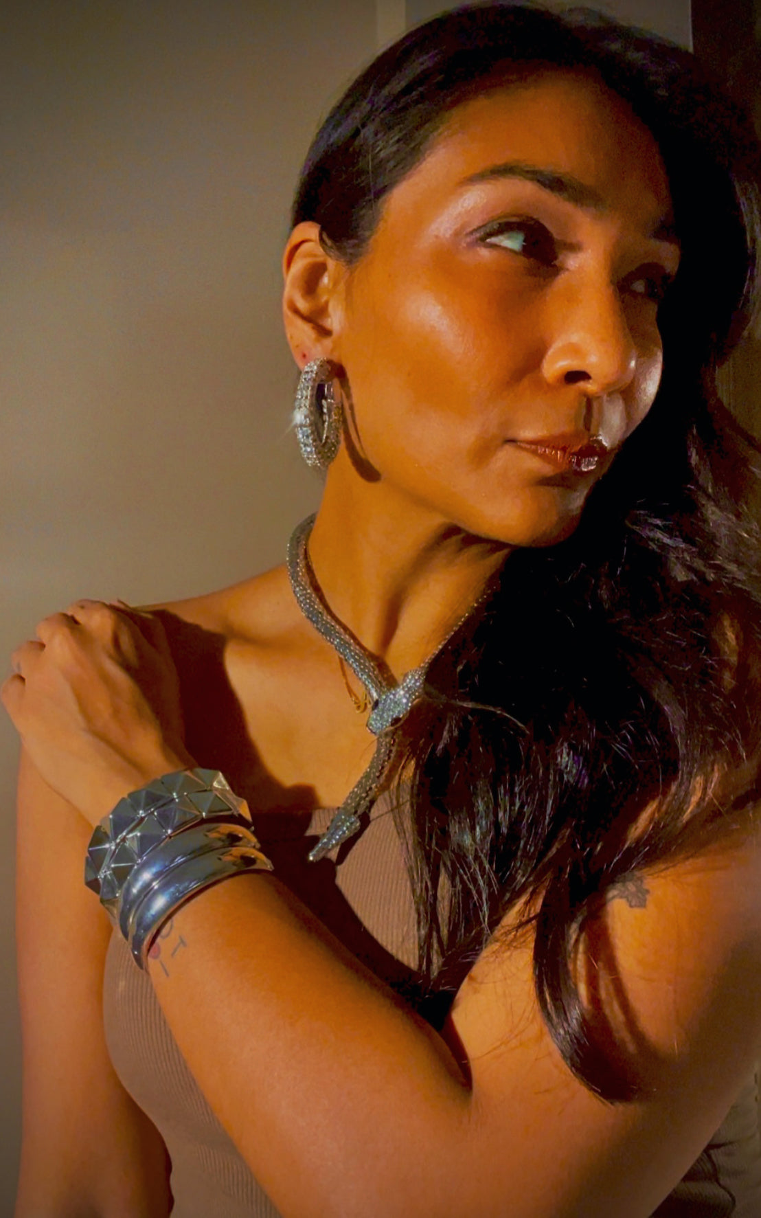 Statement Rockstud Stretchable Bracelet