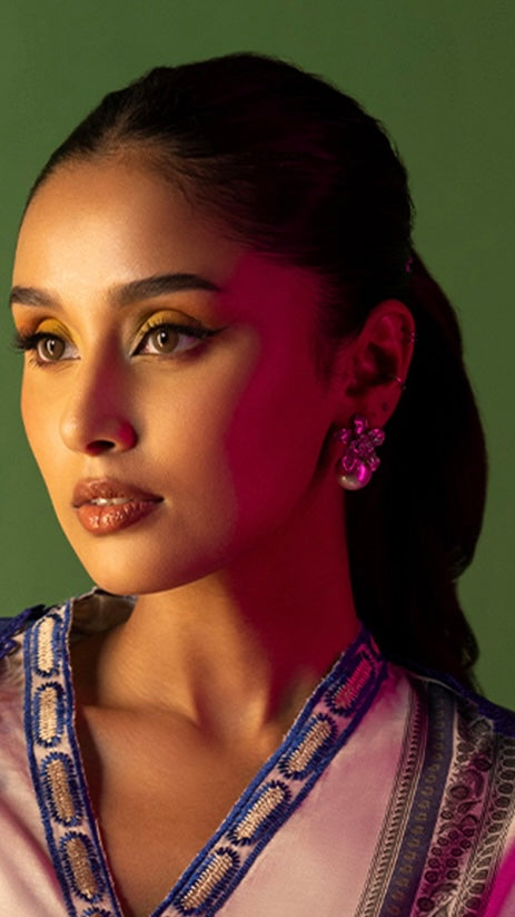 Statement Bianca Pearl Drops