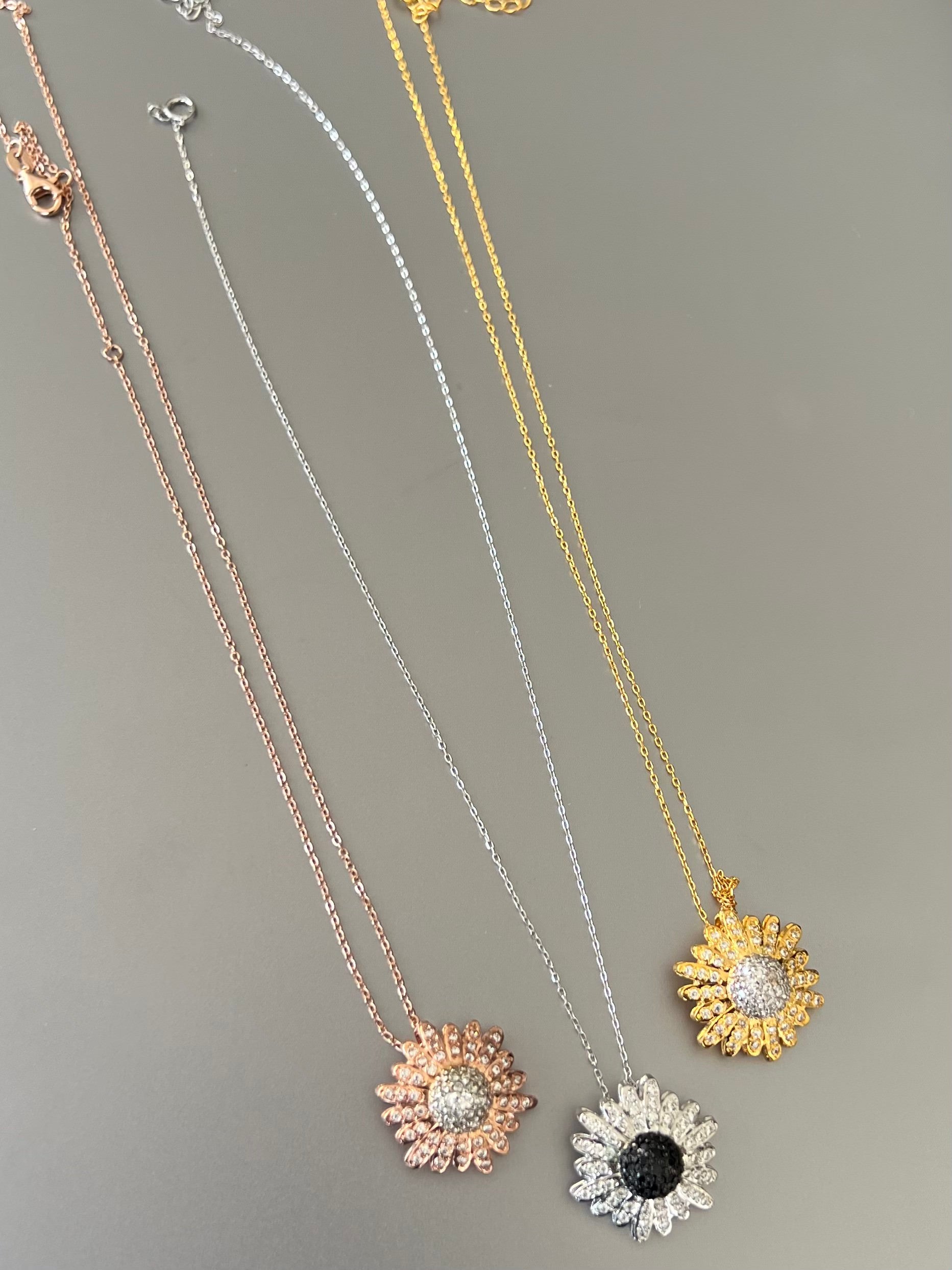 mini Sunflower necklace